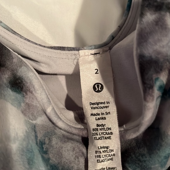 Lululemon Align Tanktop - Picture 2 of 4